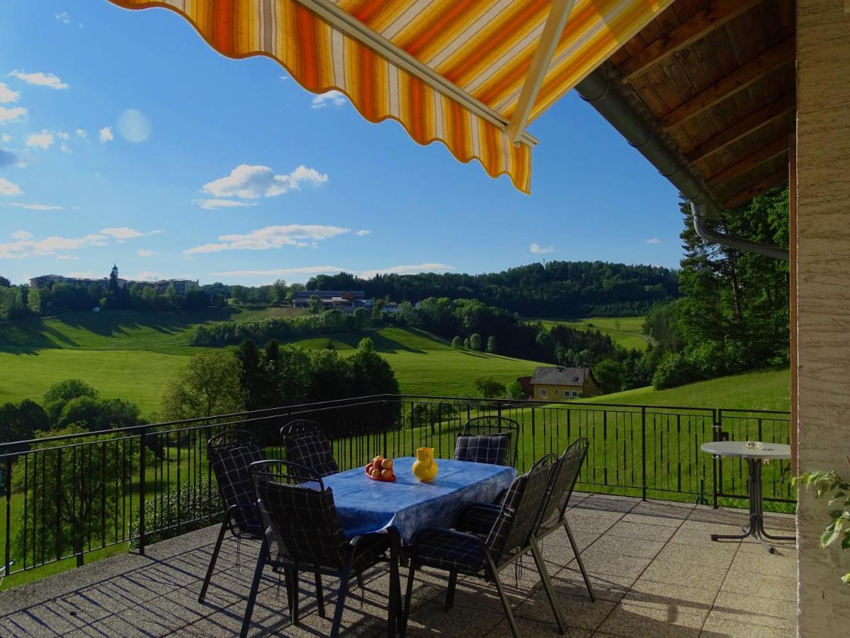 Vorstadt-Appartement Haus Monika Aussere Ragnitz Esterno foto