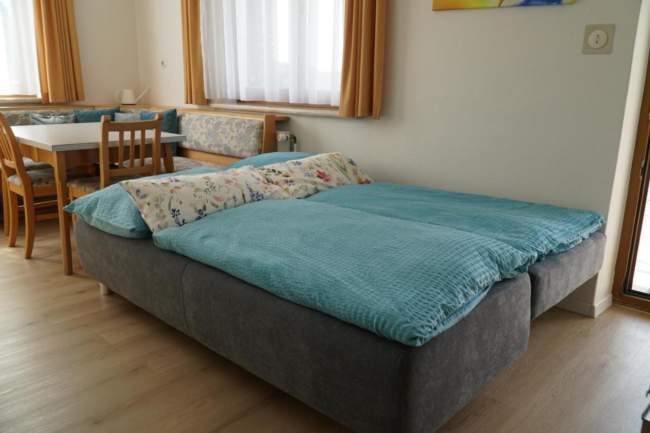 Vorstadt-Appartement Haus Monika Aussere Ragnitz Esterno foto